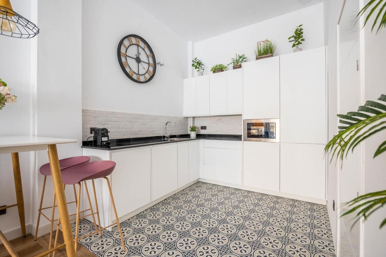 Apartamento Macarena a un paso de la Alameda Sevilla Bagian luar foto